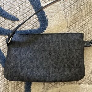 Authentic Michael Kors Waist Leather Fanny Pack